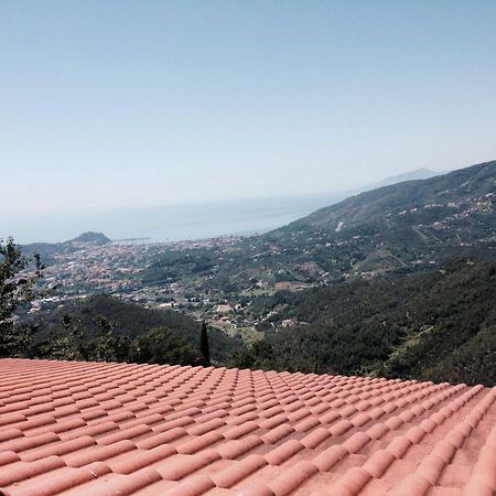 The House In The Green Affitta Camere Casarza Ligure Esterno foto